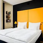 Vienna House Easy By Wyndham 4*