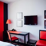 Vienna House Easy By Wyndham ホテル 4*