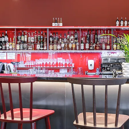 Vienna House Easy By Wyndham 4*