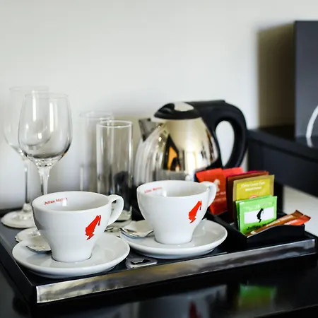 Vienna House Easy By Wyndham 4* 카토비체