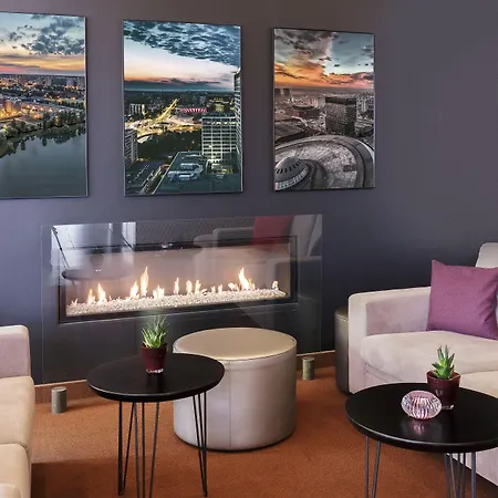 Vienna House Easy By Wyndham Hotel 4*