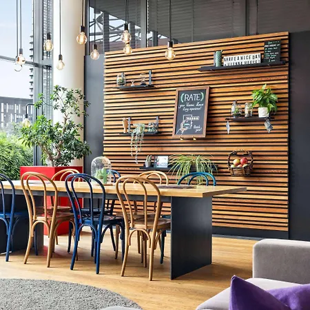 Ξενοδοχείο Vienna House Easy By Wyndham 4*