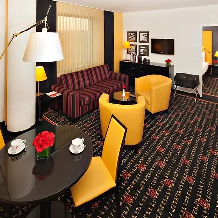 Vienna House Easy By Wyndham Hotel 4*