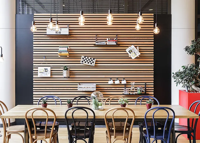 Vienna House Easy By Wyndham Hotel 4*