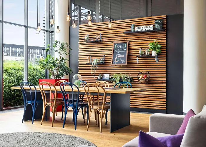 Hotel Vienna House Easy By Wyndham 4*