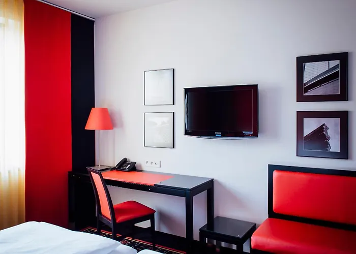 Vienna House Easy By Wyndham Hotel 4*